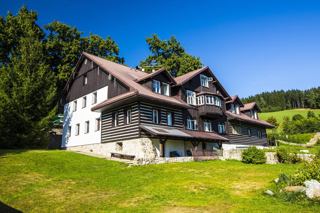 Chata Pod Lipami Hotel Rokytnice nad Jizerou Exterior photo